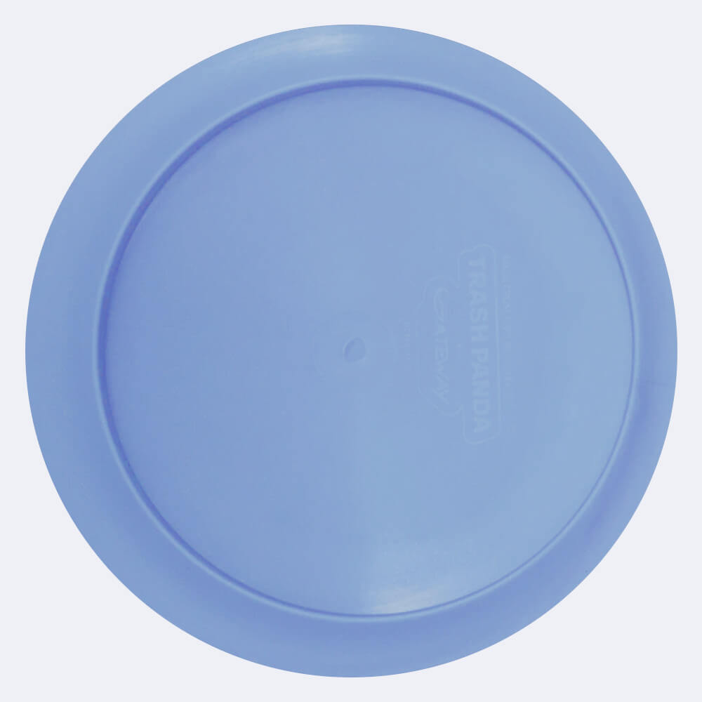 trash panda extraterrestrial ii in hellblau, im trash panda recycled kunststoff und ohne spezialeffekt Trash Panda Extraterrestrial II in hellblau, im Trash Panda recycled Kunststoff und ohne Spezialeffekt