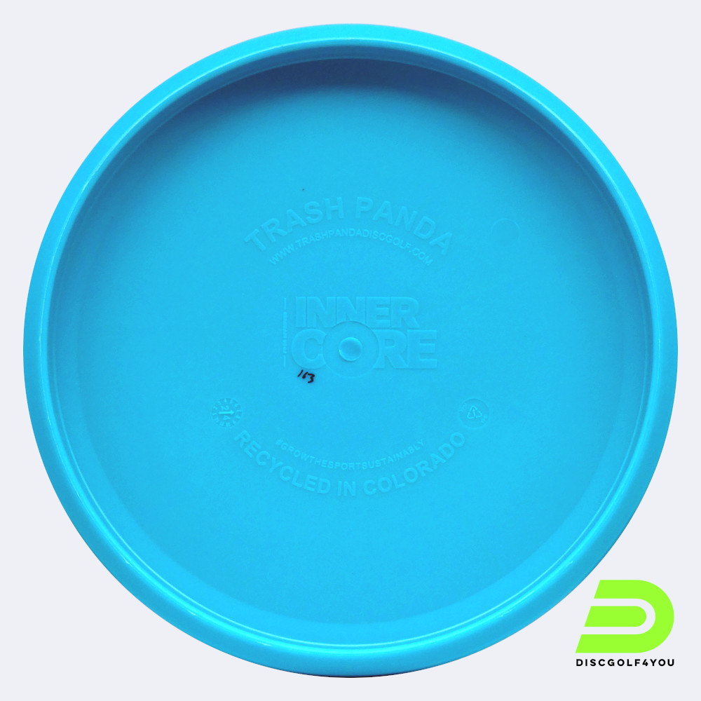 trash panda inner core in hellblau, im trash panda recycled kunststoff und ohne spezialeffekt Trash Panda Inner Core in hellblau, im Trash Panda recycled Kunststoff und ohne Spezialeffekt